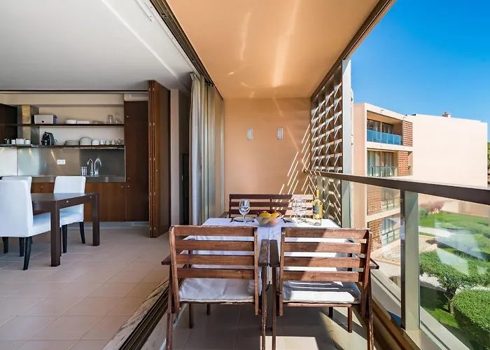 Herdade Dos Salgados By Intiholidays